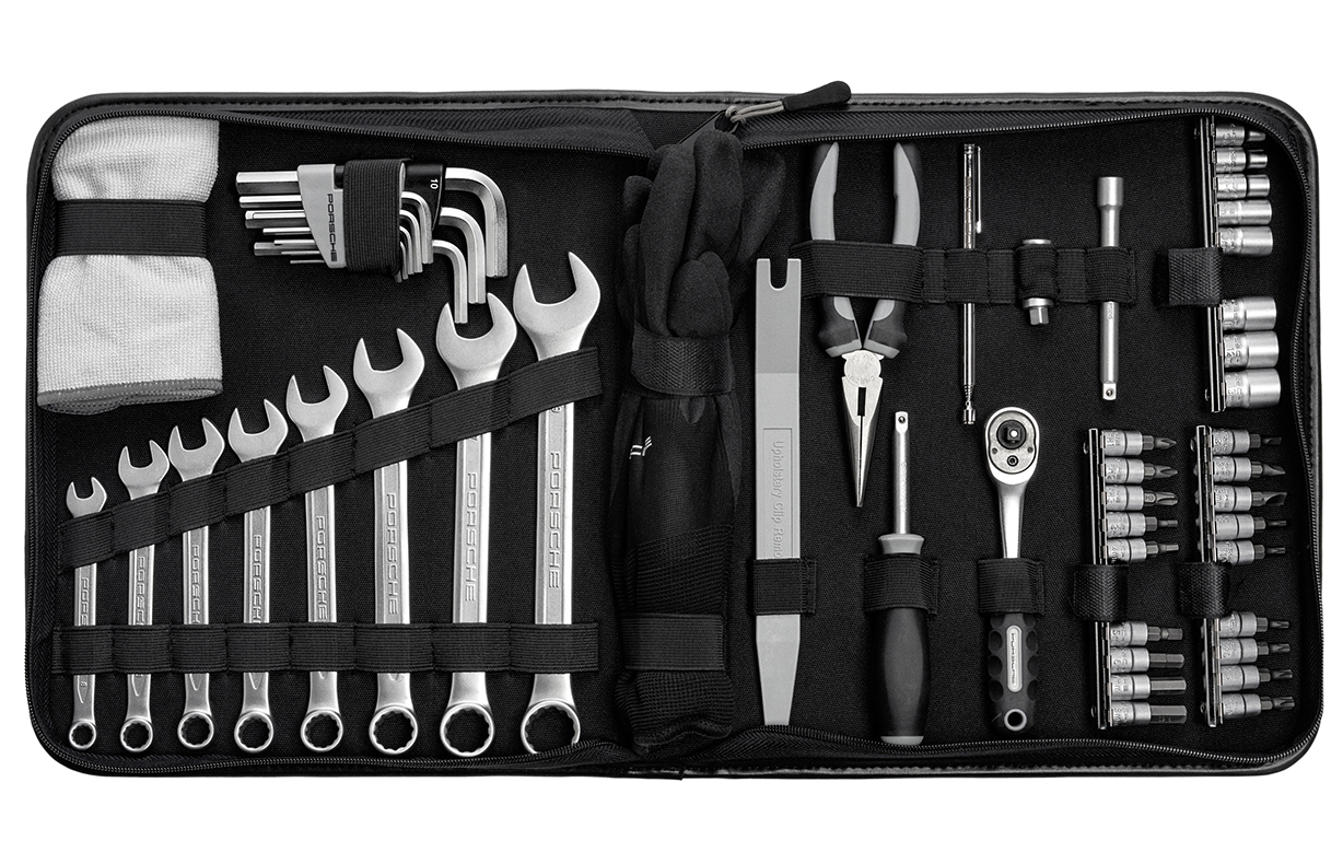 ポルシェ911 ドライバーズマニュアル　ケース付 ポルシェ911 ドライバーズマニュアル ケース付